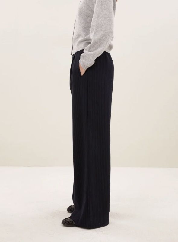 BENJI PINESTRIPE PANTS (26-2-BENJI  PINESTRIPE PANTS) - Pastine - Aartselaar