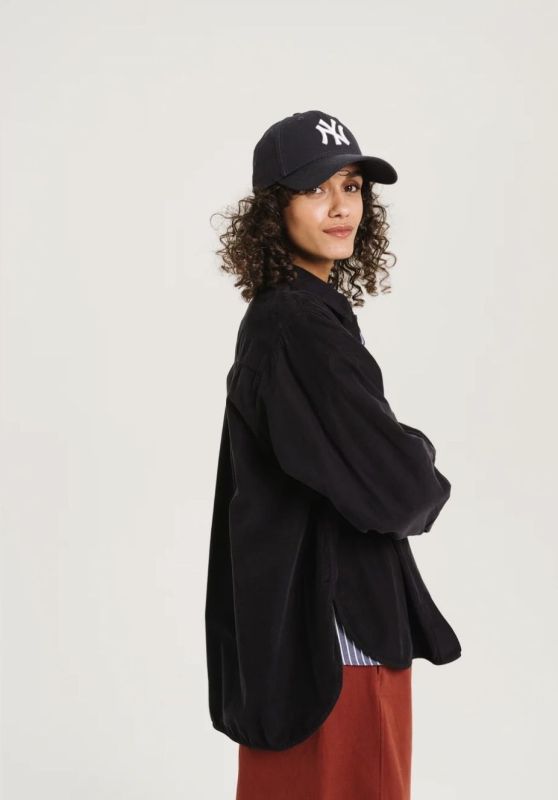 JUNE/NAVY (26-2-JUNE/NAVY) - Pastine - Aartselaar